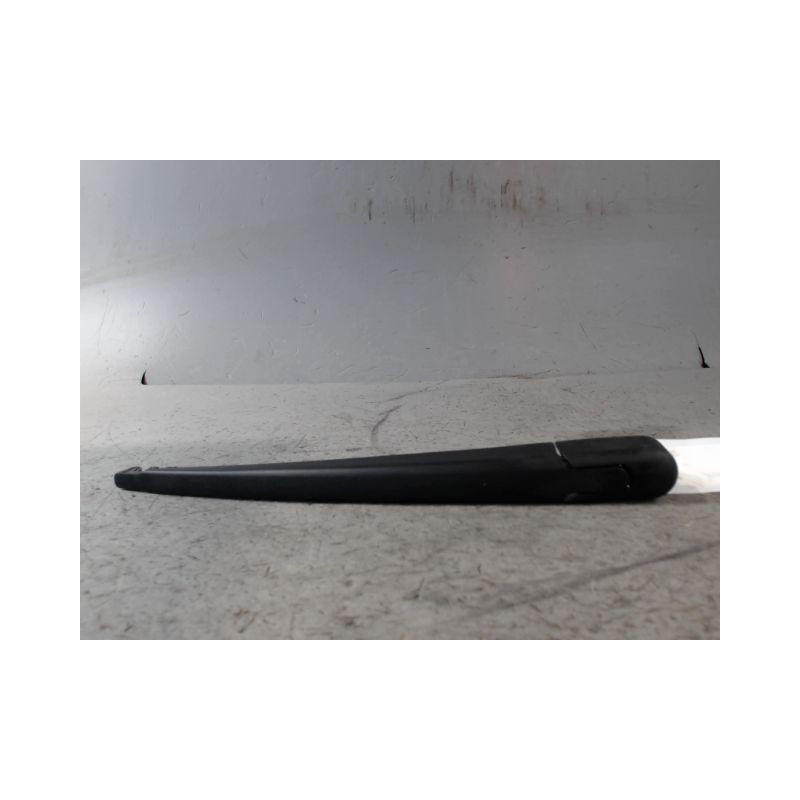 BRAS ESSUIE-GLACE ARRIERE PEUGEOT 207 2007-