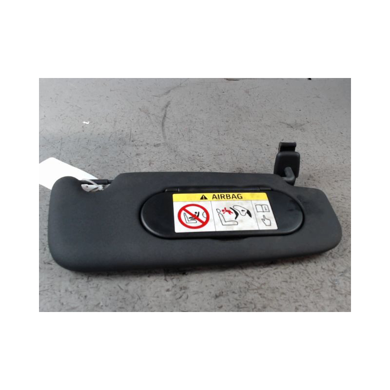 PARE-SOLEIL D MINI MINI 2010-