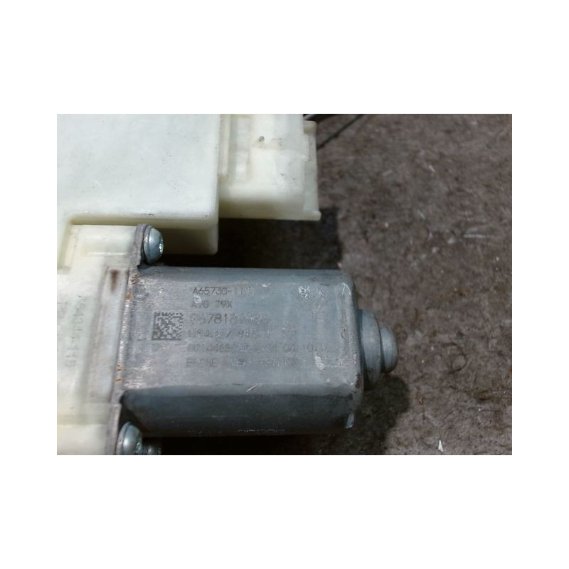 MECANISME+MOTEUR LEVE-GLACE AVANT GAUCHE PEUGEOT 308