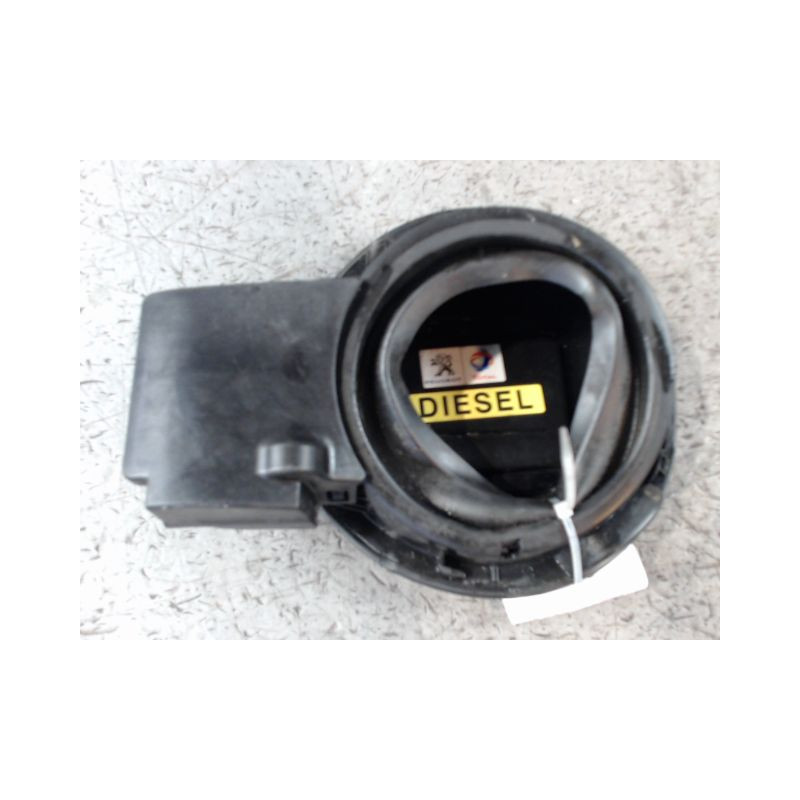 VOLET DE TRAPPE CARBURANT PEUGEOT 308 2011-