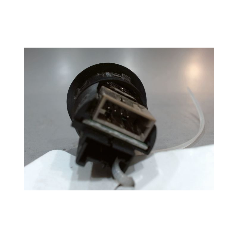 PORT USB/AUX PEUGEOT 2008
