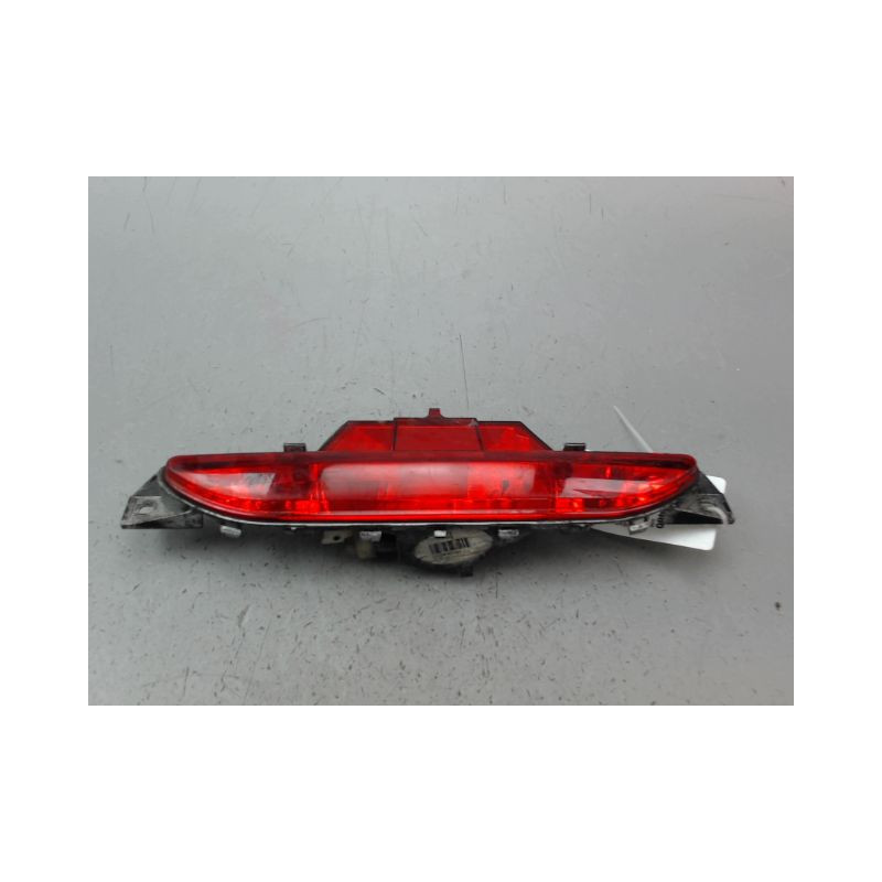 FEU BROUILLARD CENTRAL ARRIERE PEUGEOT 208 Phase 1 2012-...
