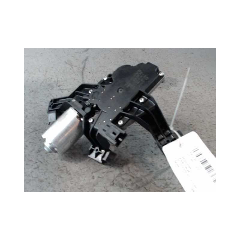 MOTEUR ESSUIE-GLACE ARRIERE PEUGEOT 207 2007-