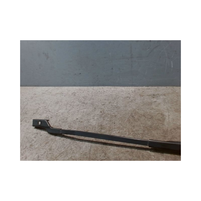 BRAS ESSUIE-GLACE AVANT GAUCHE PEUGEOT 308 2011-
