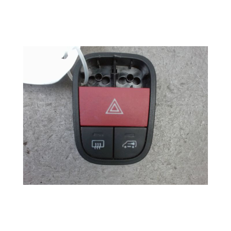 BOUTON DE WARNING CITROEN NEMO