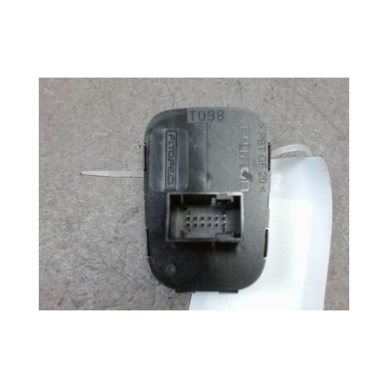 BOUTON DE WARNING CITROEN NEMO