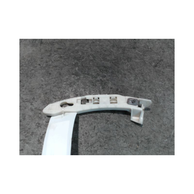 SUPPORT PARE-CHOC ARG PEUGEOT 208