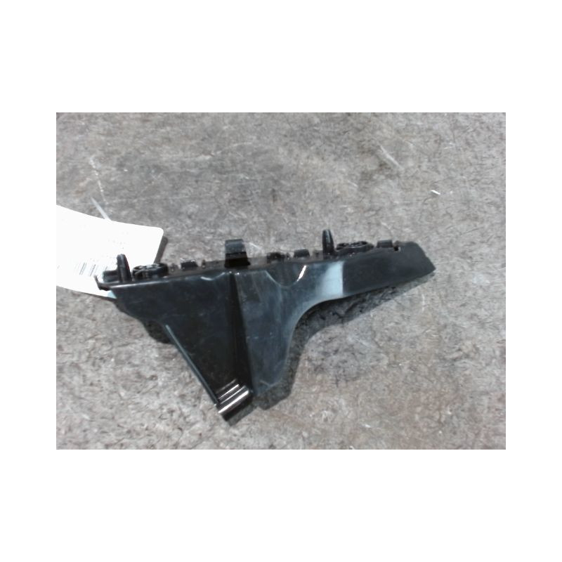SUPPORT PARE-CHOC AVG OPEL CORSA 2010-