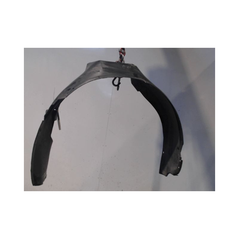 PARE-BOUE AVANT GAUCHE AUDI COUPE 90-95