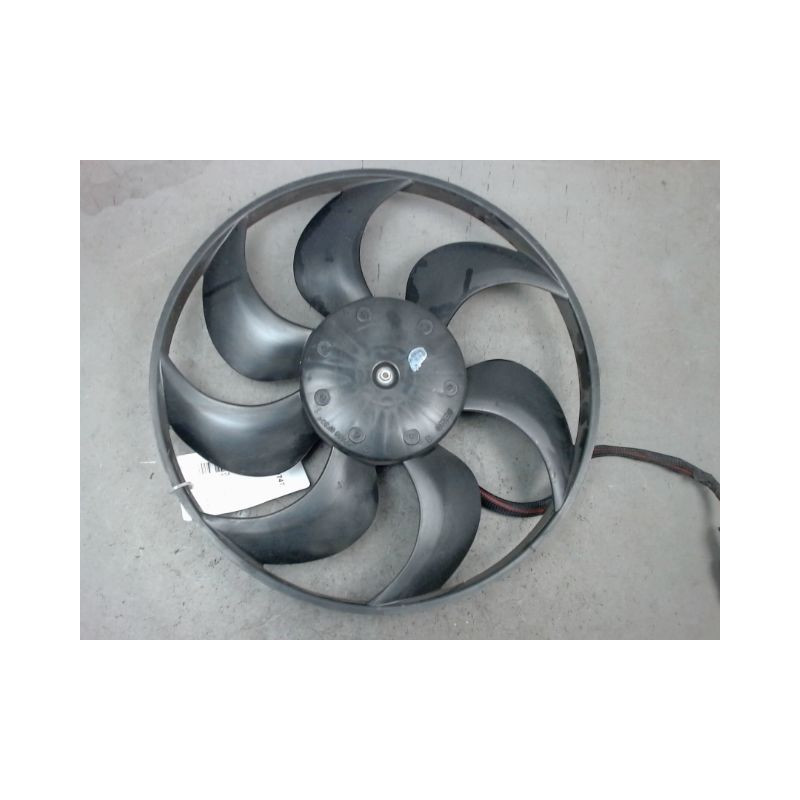 MOTEUR VENTILATEUR RADIATEUR OPEL CORSA