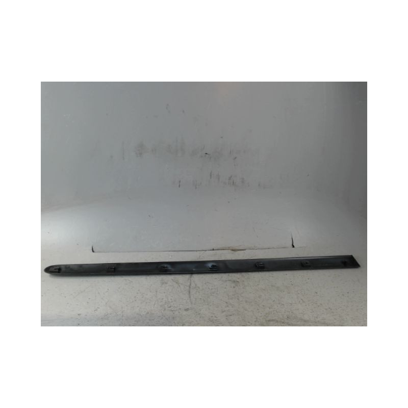 PROTECTION PORTE AVANT DROIT PEUGEOT 206 5P