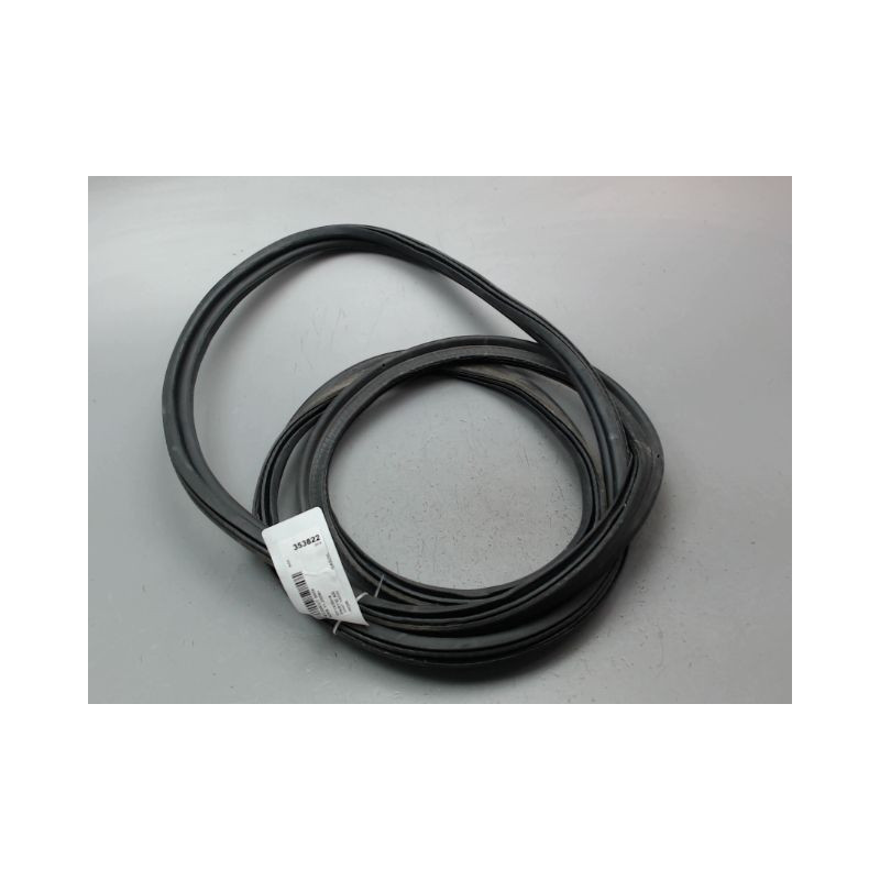 JOINT HAYON PEUGEOT 5008 2009-
