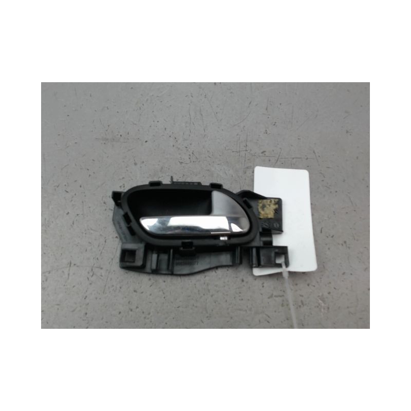 POIGNEE INTERIEURE PORTE AVANT DROIT CITROEN C3 PICASSO MONOSP. Phase 1 2009-2012