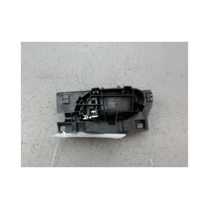 POIGNEE INTERIEURE PORTE AVANT DROIT CITROEN C3 PICASSO MONOSP. Phase 1 2009-2012