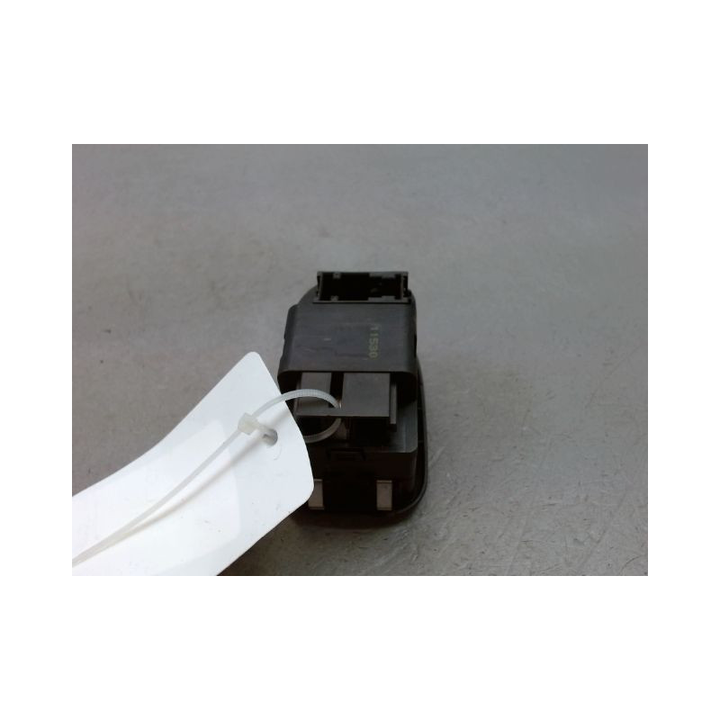 COMMANDE LEVE-GLACE PORTE AVG PEUGEOT 206 1998-2009