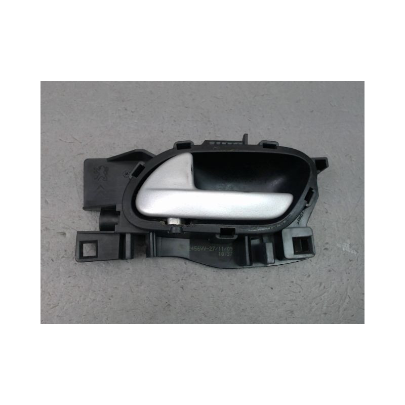 POIGNEE INTERIEURE PORTE AVANT GAUCHE PEUGEOT 207 2006-2013