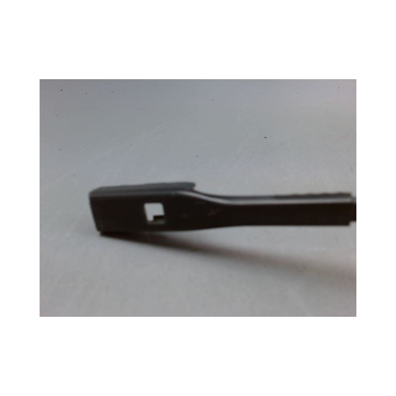 BRAS ESSUIE-GLACE AVANT GAUCHE AUDI A3 -2000