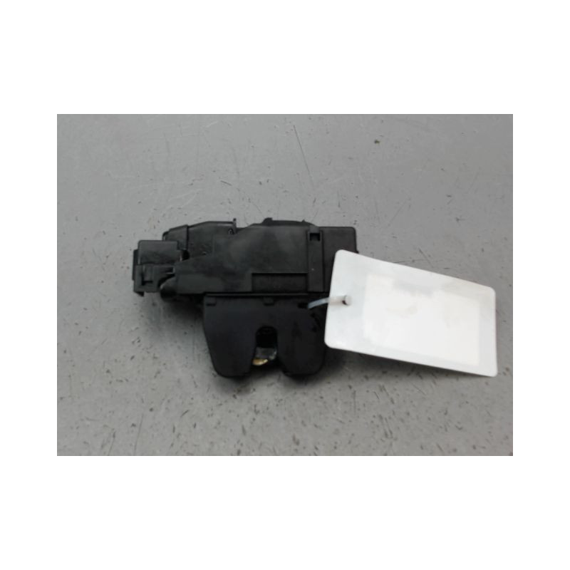 SERRURE HAYON  PEUGEOT 308 2011-