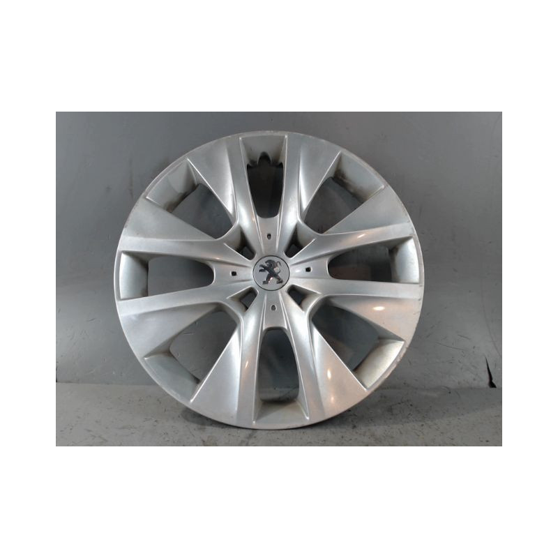 ENJOLIVEUR AILE ARRIERE GAUCHE PEUGEOT 208
