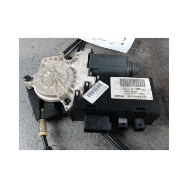MECANISME+MOTEUR LEVE-GLACE AVANT DROIT PEUGEOT 807