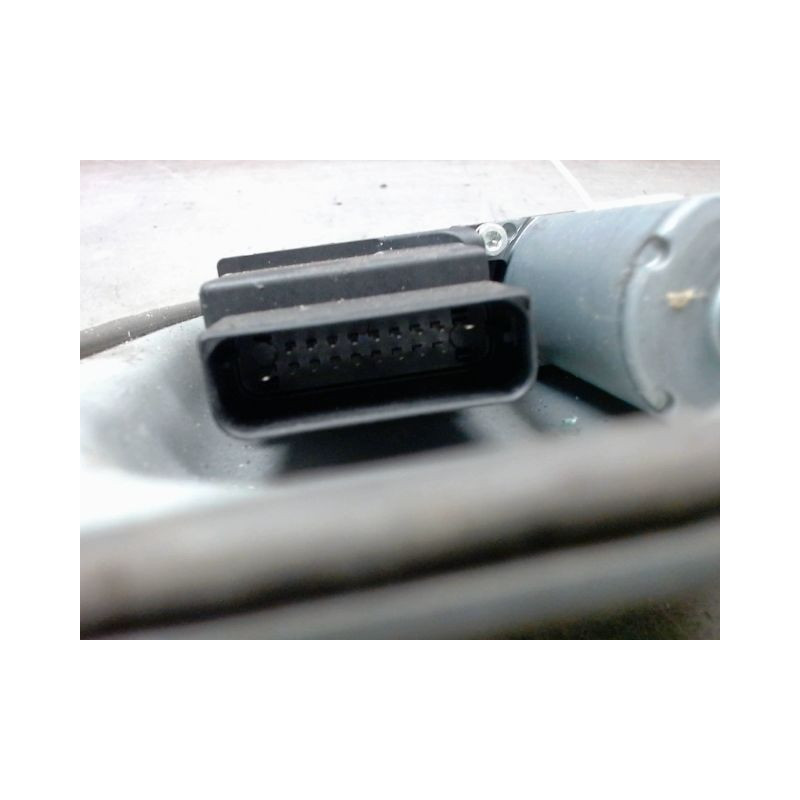 MECANISME+MOTEUR LEVE-GLACE ARRIERE DROIT VOLKSWAGEN GOLF V PLUS 2005-