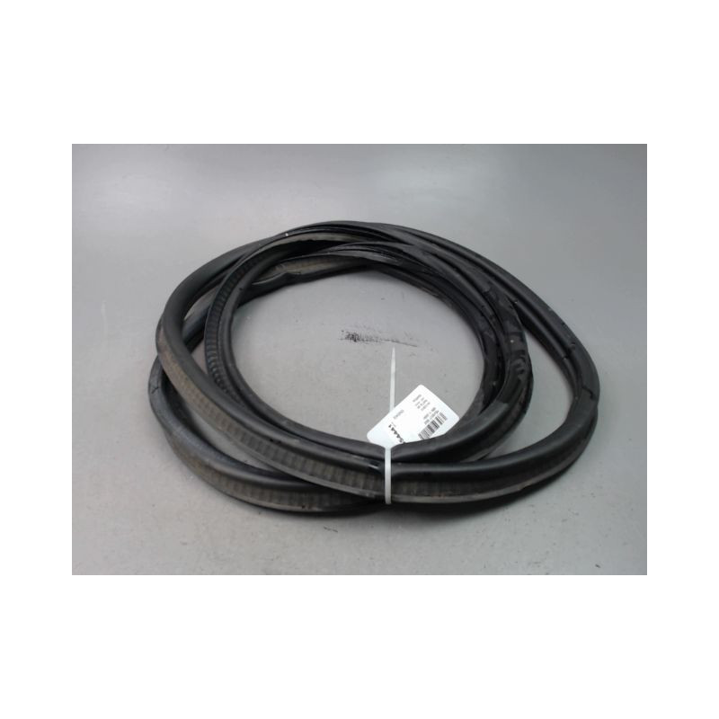 JOINT HAYON PEUGEOT 5008 2009-