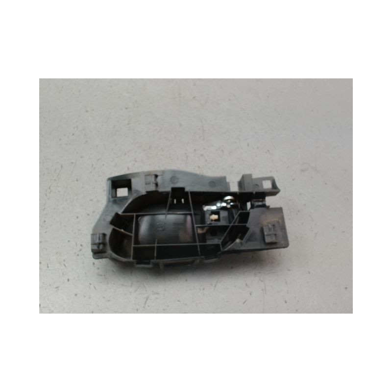 POIGNEE INTERIEURE PORTE AVANT DROIT PEUGEOT 2008 Phase 1 2013-...