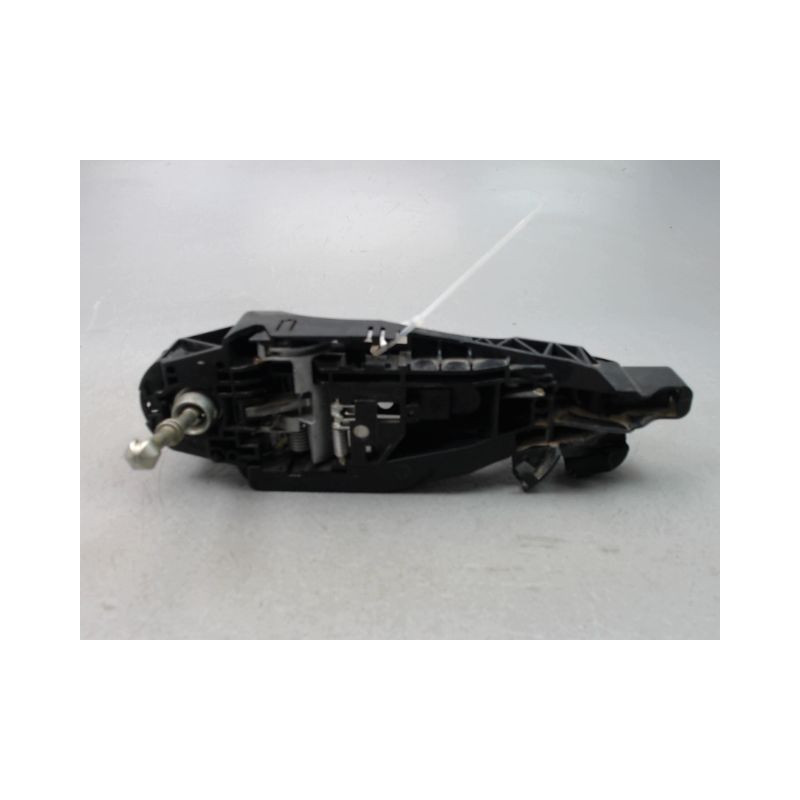 POIGNEE EXTERIEURE PORTE BATTANTE GAUCHE PEUGEOT PARTNER FGT 2002-