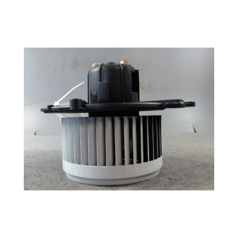 MOTEUR VENTILATEUR CHAUFFAGE PEUGEOT PARTNER FGT 2002-