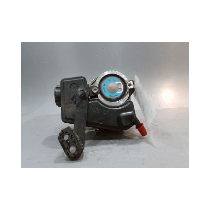 POMPE DIRECTION ASSISTEE PEUGEOT 206