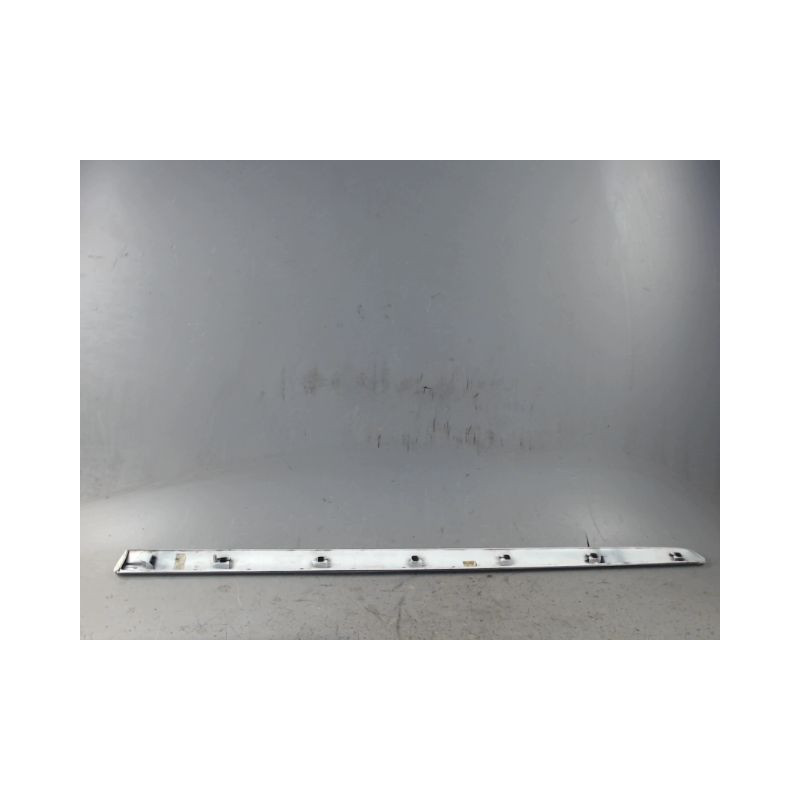 PROTECTION PORTE AVANT DROIT PEUGEOT 207 2009-