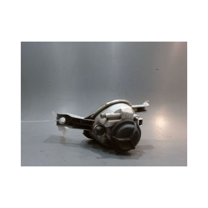PHARE ANTIBROUILLARD AVANT GAUCHE PEUGEOT 206 SW