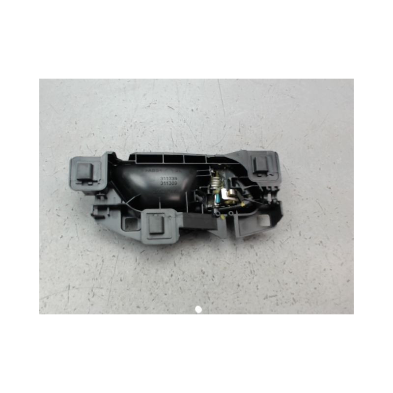 POIGNEE INTERIEURE PORTE AVANT GAUCHE PEUGEOT 308 2011-