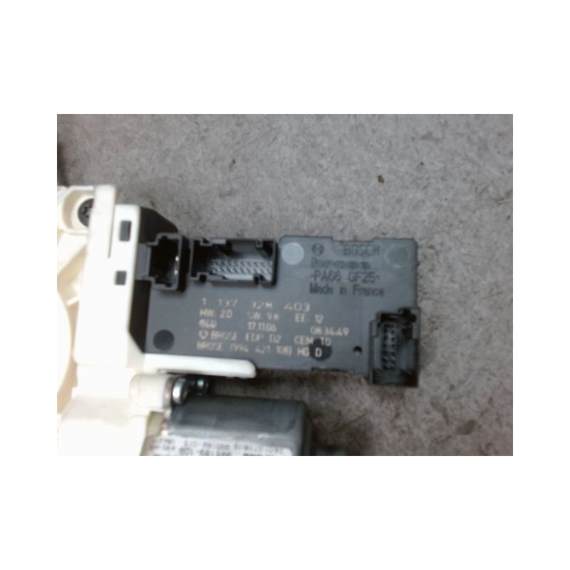MECANISME+MOTEUR LEVE-GLACE AVANT DROIT PEUGEOT 407