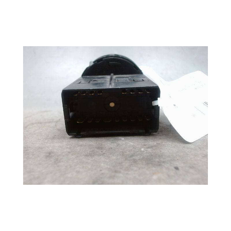 INTERIEUR COMMANDE PHARES AUDI A4