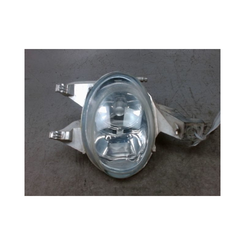 PHARE ANTIBROUILLARD AVANT GAUCHE PEUGEOT 206