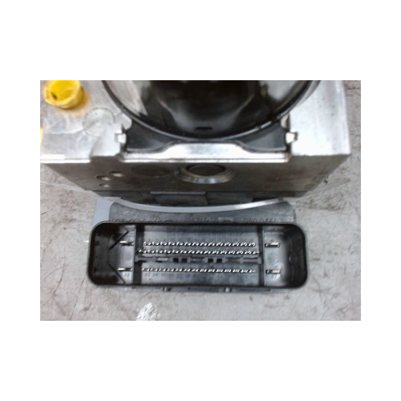 UNITE HYDRAULIQUE ABS VOLKSWAGEN GOLF