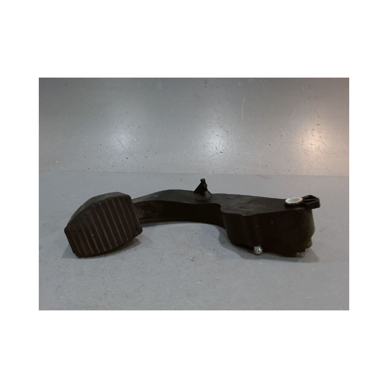 PEDALE EMBRAYAGE CITROEN C3
