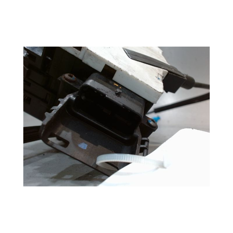 SYSTEME CONDAMNATION AVANT GAUCHE CITROEN C4
