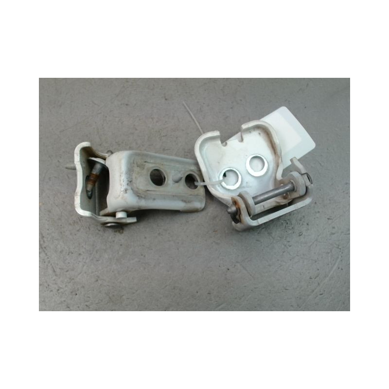 CHARNIÈRE PORTE ARD PEUGEOT 5008 2009-