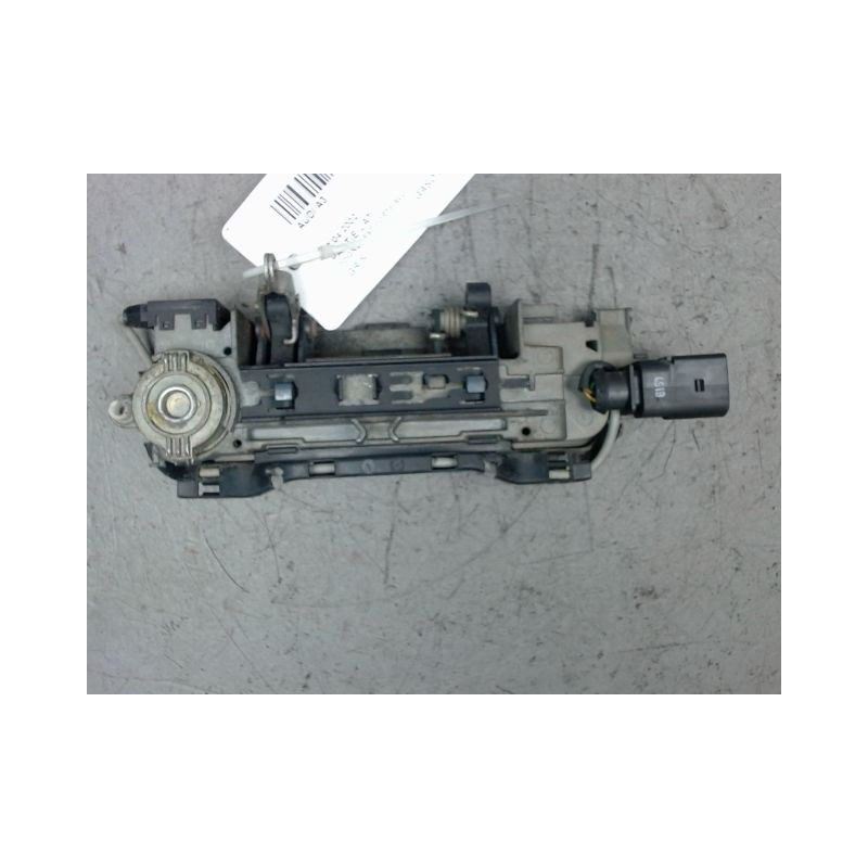 POIGNEE EXTERIEURE PORTE AVANT GAUCHE AUDI A3