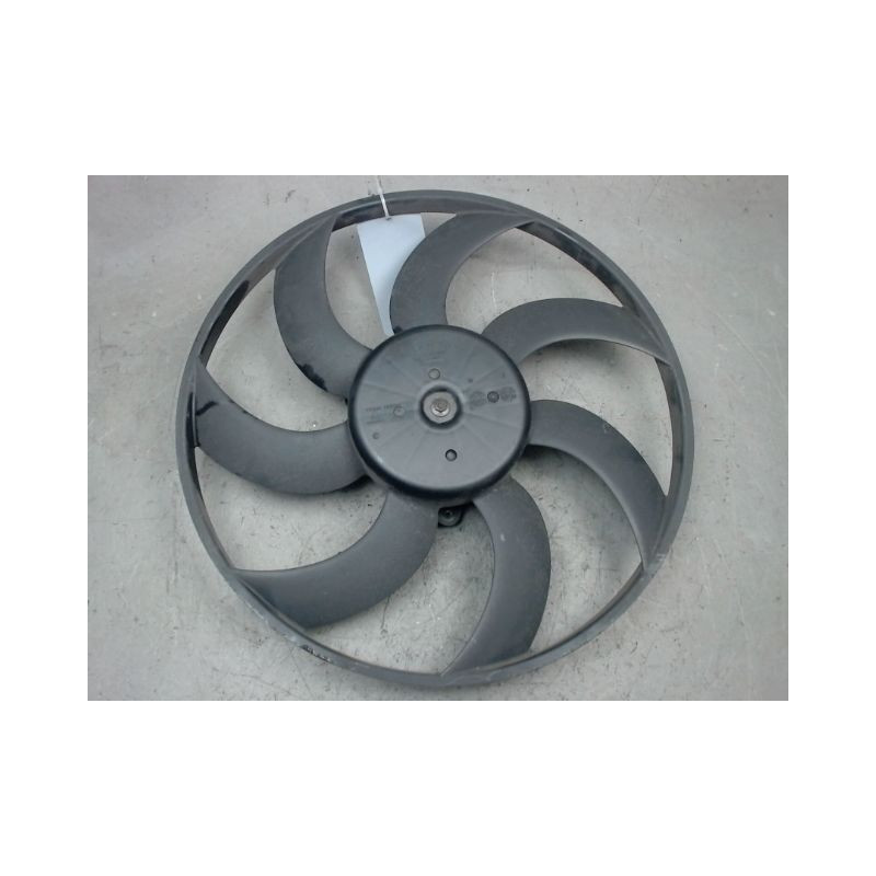 MOTEUR VENTILATEUR RADIATEUR PEUGEOT 208