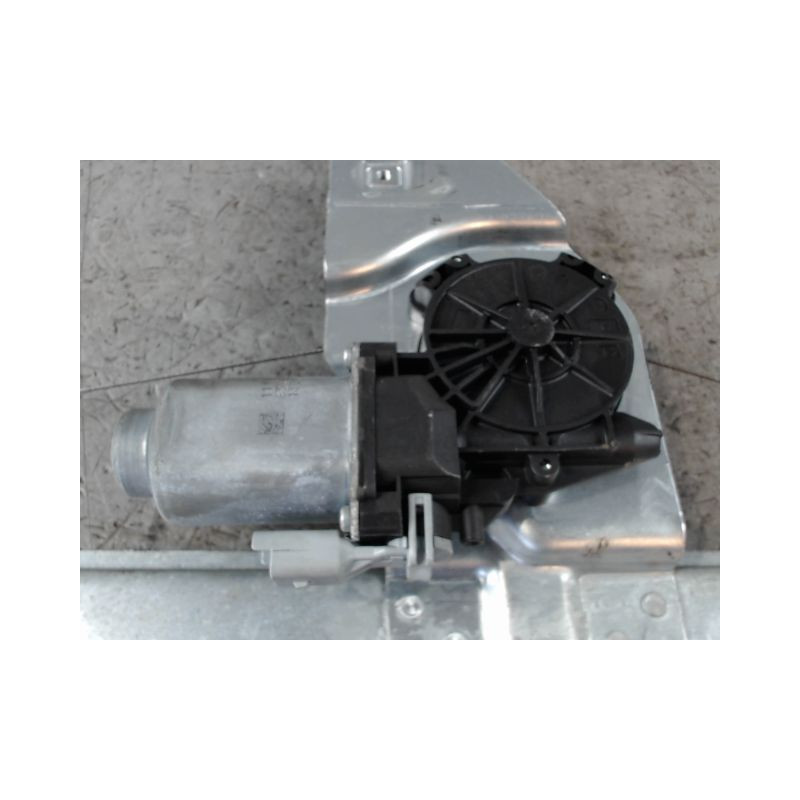 MECANISME+MOTEUR LEVE-GLACE AVANT DROIT CITROEN BERLINGO