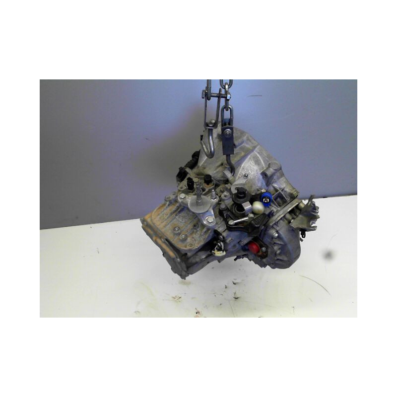 BOITE A VITESSE MECANIQUE PEUGEOT 3008 2.0 HDi 150 / BlueHDi 150