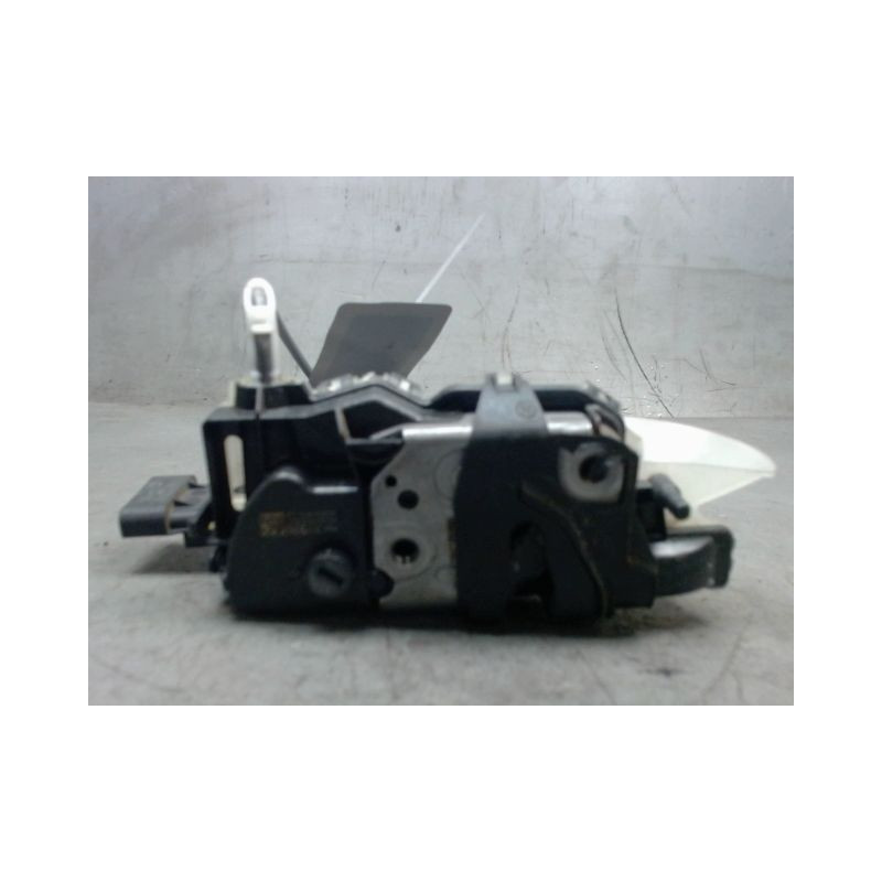 SYSTEME CONDAMNATION AVANT GAUCHE PEUGEOT 2008