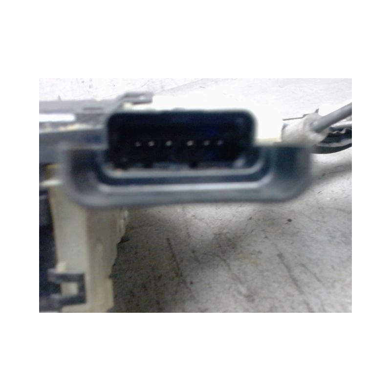 SYSTEME CONDAMNATION AVANT GAUCHE PEUGEOT 2008