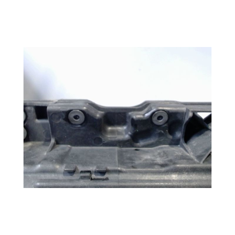 TRAVERSE SUPERIEURE ARMATURE AVANT PEUGEOT 308 SW 2008-