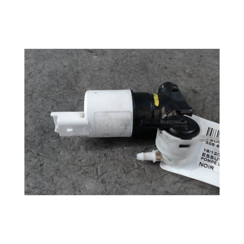 POMPE LAVE-GLACE AVANT PEUGEOT 308 2011-