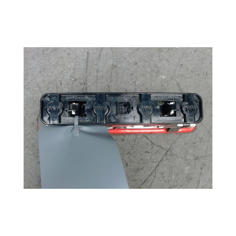 FEUX STOP SUPPLEMENTAIRE PEUGEOT BIPPER FOURGON 4P