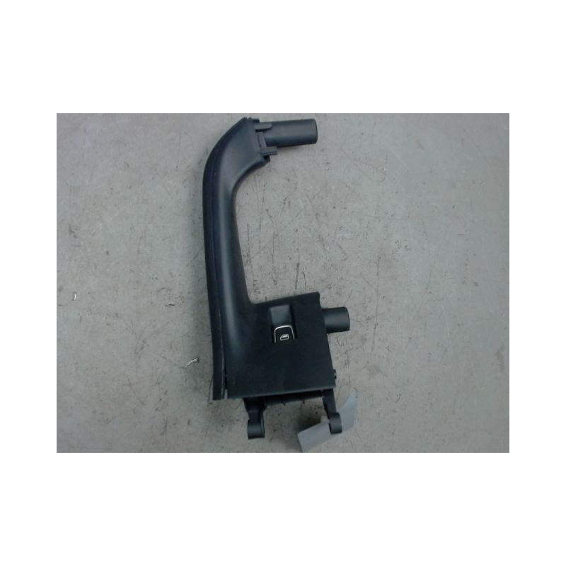 COMMANDE LEVE-GLACE PORTE ARD AUDI Q3